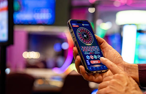 Live casino dealer and table setup Live casino dealer and table setup